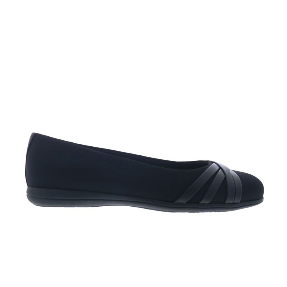 Trotters Womens Daphne Black Shoes (NWT)
